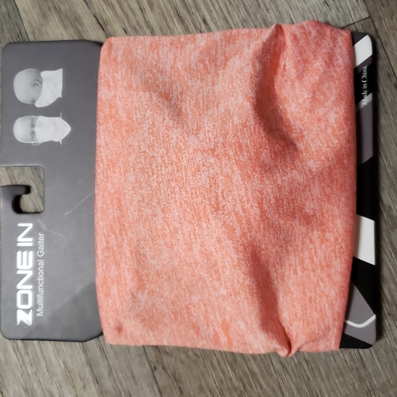 Orange Running Gaiter - Picture 1 of 11